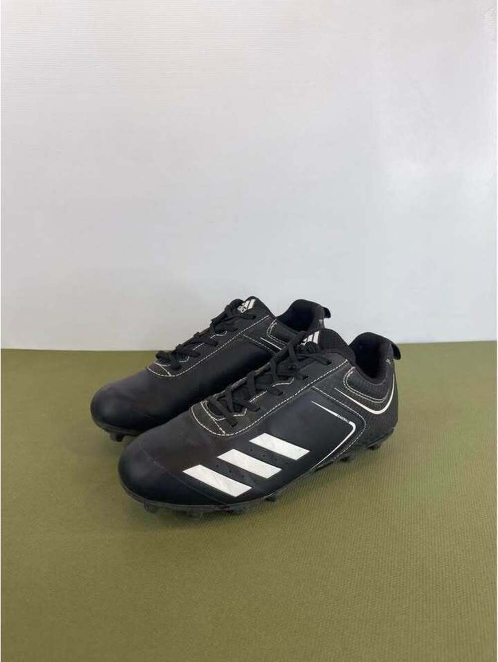 adidas Men's / Youth Molded Baseball Cleats Size 2 Black White ABBC21